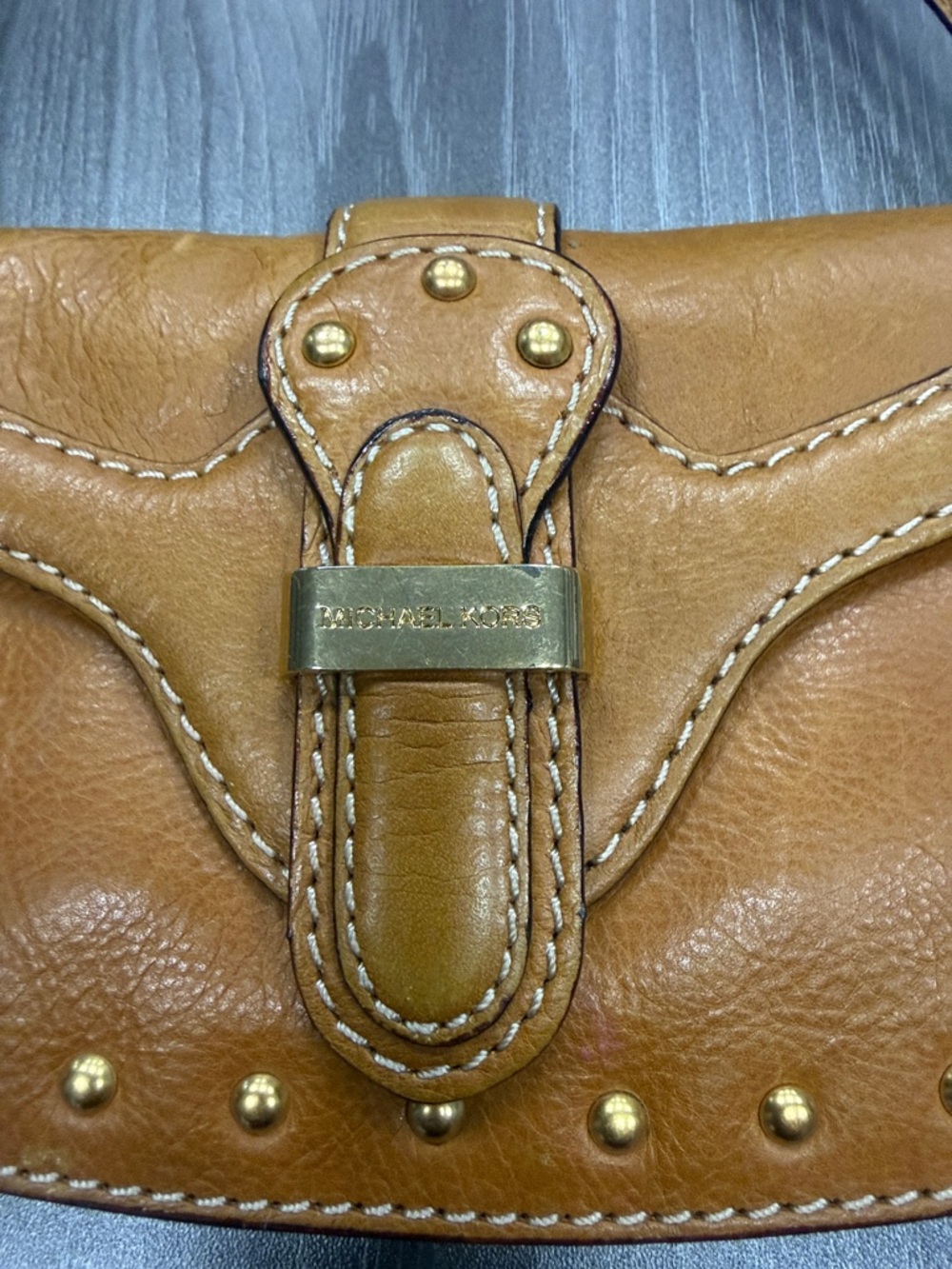 Michael Kors brown tan flap leather purse studded trim Shoulder Bag Clutch - Picture 2 of 13